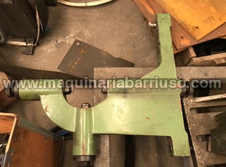 Torno GEMINIS GE-870  de 3.000 entre puntos (8)