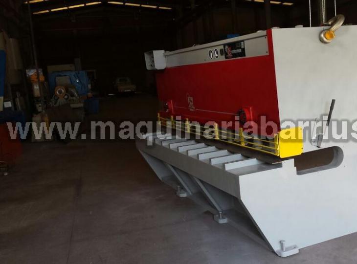 Cizalla CASANOVA Mod. VC26 de 3100 x 21 (2)