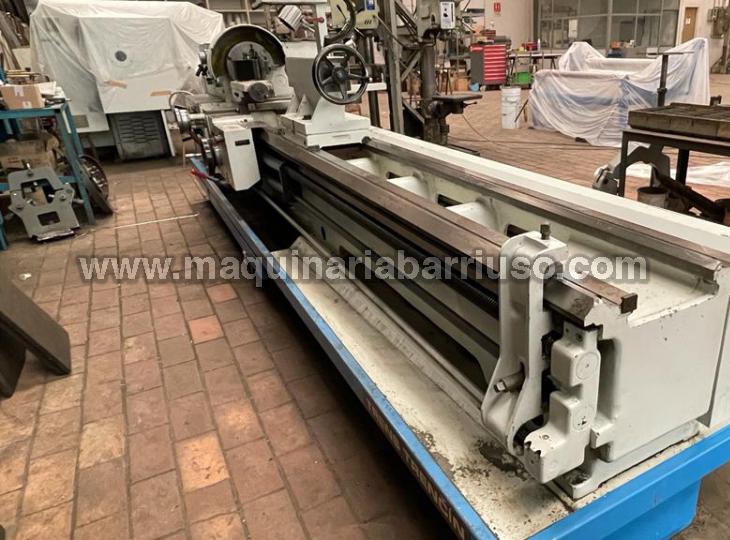 Torno TOS Mod. 630 S visualizado, equipado com dois pratos e duas lunetas (4)