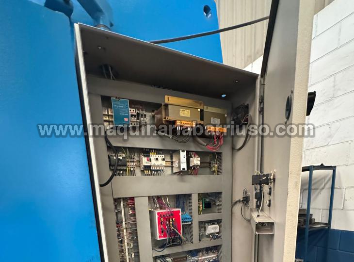 Plegadora GASPARINI de 3050 x 100 Tn (4)